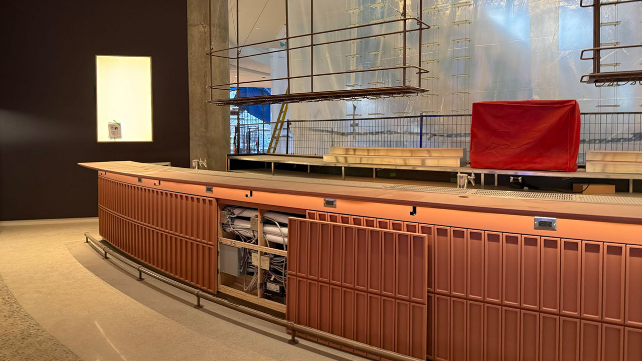 Foundry-built bar in Time Out Market, Oakridge Park